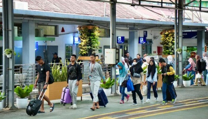 Libur Sekolah Usai, 103.691 Penumpang Naik Kereta di Divre IV Tanjungkarang