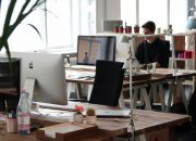 Tips Alokasi Gaji untuk First Jobber: Antara Self-Reward dan Investasi Cerdas