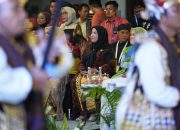 Wali Kota Bandar Lampung Eva Dwiana Gaungkan Budaya Lampung di Karnaval Budaya Nusantara APEKSI 2025