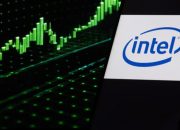 Saham Intel Melejit! Apakah Ini Awal Tren Bullish atau Sekadar Bull Trap?