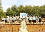 Abrasi Ancam Pesisir Tangerang, BRI Danareksa Sekuritas Tanam 1000 Pohon Mangrove untuk Perkuat Ketahanan Pantai