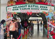 KAI Hadirkan Livery Tematik dan Ornamen Stasiun, Meriahkan Libur Natal 2025 dan Tahun Baru 2026
