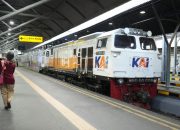 Lebih dari 53 Ribu Tiket Diskon 30% Terjual, KAI Daop 8 Surabaya Imbau Pelanggan Segera Amankan Tiket Sebelum Kehabisan