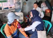 KAI Daop 4 Semarang Pastikan Kesehatan Petugas Prasarana Selama Penanganan Genangan di Pekalongan