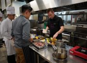 Hotel Management BINUS University Hadirkan Callum Hann, Australian MasterChef Personality