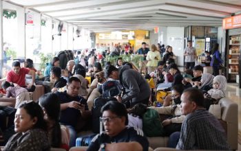 KAI Daop 2 Bandung Ajak Masyarakat Manfaatkan Diskon 30% KA Ekonomi Komersial Angkutan Lebaran 2026, Tiket Masih Banyak Tersedia