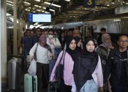 Kepadatan Arus Balik Lebaran Di Daop 2 Bandung Terpantau Merata, Kebijakan WFA dan Stimulus Diskon Tiket Jadi Faktor Pendorong