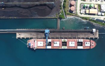 Fitch Menaikkan Asumsi Harga Komoditas, Ini Prospeknya