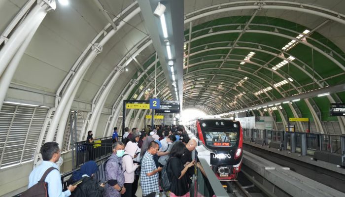Pengguna LRT Jabodebek Capai 2,5 Juta pada Maret 2026