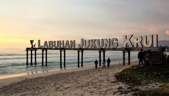 ‎Retribusi Wisata Labuhan Jukung Tembus 73,7 Persen, Geliat Pariwisata Pesisir Barat Kembali Tumbuh