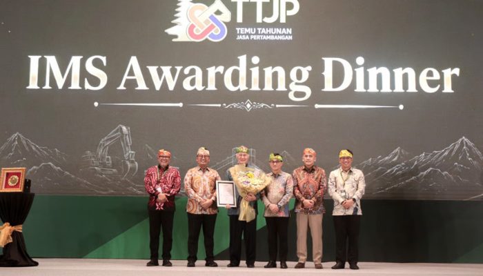 Terapkan Standar Pelayanan Unggul, SUCOFINDO Raih Predikat Emas Kategori Surveyor di Indonesia Mining Services Awards 2026