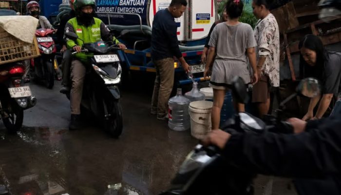 JUP lakukan perbaikan IPA Hutan Kota, PAM JAYA Komitmen Tetap Berikan Layanan Air melalui Bantuan Emergency Mobil Tangki hingga Pemberian Kompensasi selama periode gangguan