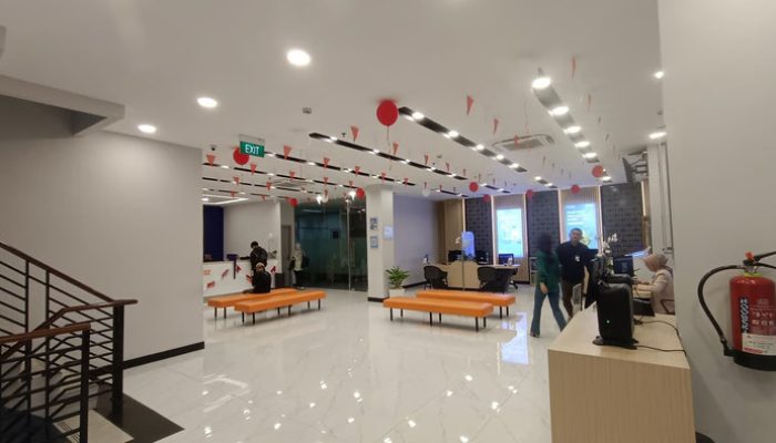 Sambut HUT ke-81 RI, BRI BO Pluit Semarakkan Kantor dengan Dekorasi Nuansa Merah Putih