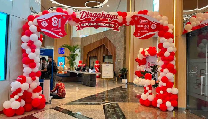 BRI BO Sudirman Semanggi Semarakkan Kantor dengan Dekorasi Merah Putih Sambut HUT
