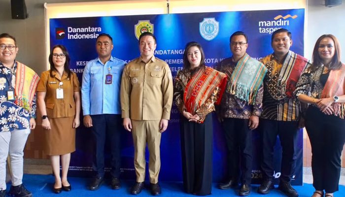 Bank Mandiri Taspen Dorong Digitalisasi Retribusi dan Transaksi Pedagang Pasar Kota Kupang
