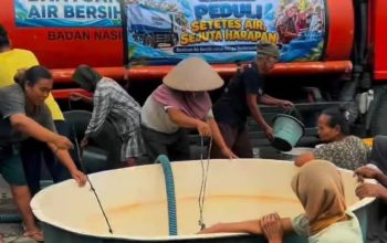 Kekeringan di Banyumas, Bank Mandiri Taspen Bantu Penuhi Kebutuhan Air Bersih Warga