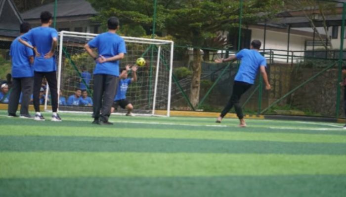 Perkuat Kebersamaan dan Sportivitas, BRI Region 6 Gelar Kompetisi Futsal dalam Rangkaian BCF